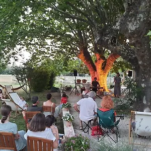  Ferienhaus Mas De Karlotte