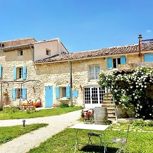 Bed & Breakfast Domaine De La Brave, Pernes-les-Fontaines